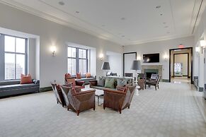 Business Apartment in Pentagon City