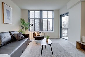 Business Apartment in Pentagon City