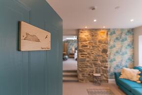 Carrick Rooms