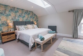 Carrick Rooms