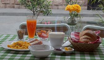 Hotel Boutique La Ronda by Chat Noir