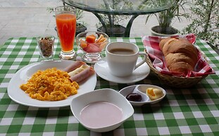 Hotel Boutique La Ronda by Chat Noir