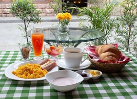 Hotel Boutique La Ronda by Chat Noir