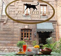 Hotel Boutique La Ronda by Chat Noir