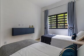 Leo166-4 in S o Paulo