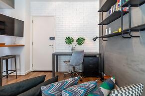 Av1208 Studio Avanhandava