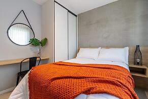 Olhara908 - Apto 3 Quartos Completo