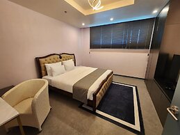 Cube9 Resort and Spa