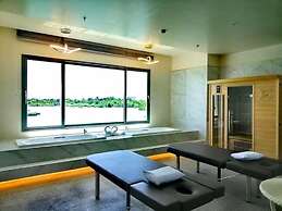 Cube9 Resort and Spa