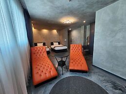 Cube9 Resort and Spa