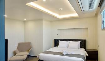 Cube9 Resort and Spa