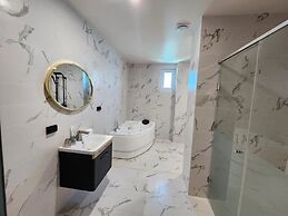 Cube9 Resort and Spa