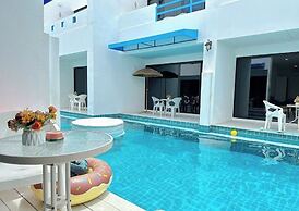 Mona Lisa pool villa