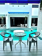 Mona Lisa pool villa