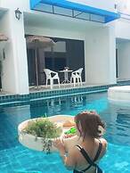 Mona Lisa pool villa