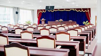 Sisombat Plaza Hotel