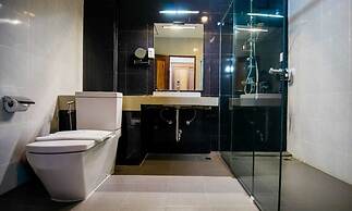 Sisombat Plaza Hotel