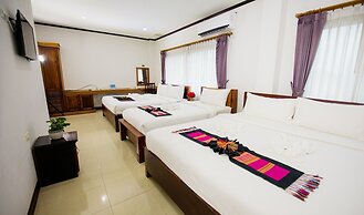 Sisombat Plaza Hotel