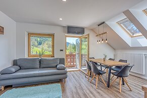Homestead Metul Pool Suite 2