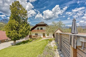 Homestead Metul Pool Suite 1