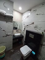 HOTEL The Rich Grand