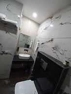 HOTEL The Rich Grand