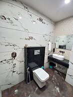 HOTEL The Rich Grand