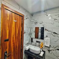 HOTEL The Rich Grand