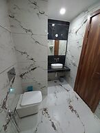 HOTEL The Rich Grand