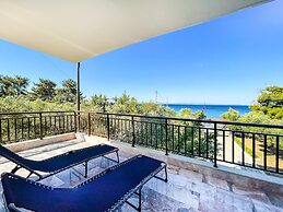 Luxury Apartment in Akti Elias Sithonia