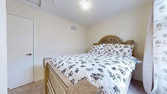 Modern 3-bedroom Oshawa Home