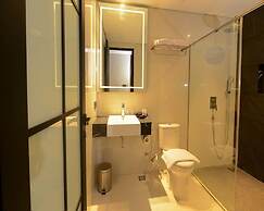 Nata Azana Hotel Solo