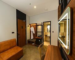 Nata Azana Hotel Solo