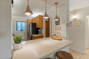 Menehune Shores by Coldwell Banker Island Vacations