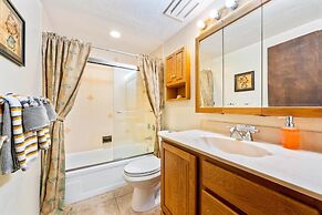 Big Island Kona Nalu by Coldwell Banker Island Vacations