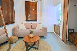 Oikia Suites Mykonos