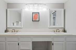 Big Island Holualoa Bay Villas by Coldwell Banker Island Vacations