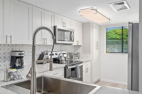 Big Island Holualoa Bay Villas by Coldwell Banker Island Vacations