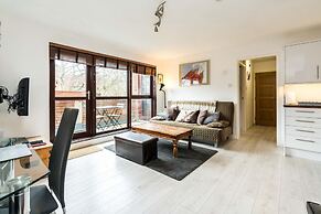 Luxury Islington Apartment with Balcony 