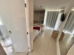 GranSol, Terreo, Pé na areia, 03 qtos, 10 hóspedes, a 600m do B PARK