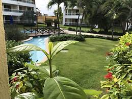 GranSol, Terreo, Pé na areia, 03 qtos, 10 hóspedes, a 600m do B PARK