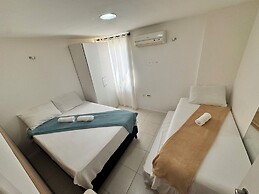 GranSol, Terreo, Pé na areia, 03 qtos, 10 hóspedes, a 600m do B PARK