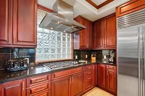 Big Island Waiulaula at Mauna Kea by Coldwell Banker Island Vacations