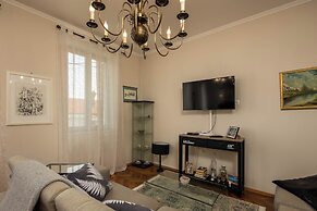 Villa Okra With Pool