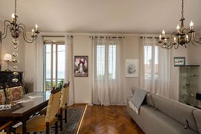 Villa Okra With Pool