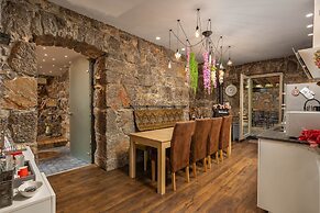 Villa Okra With Pool