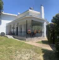 House With a Garden View in Durres