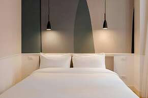 Sonder by Marriott Bonvoy Antinoo Apartments Piazza del Parlamento