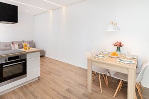 Apartment Park de Gaulle'a by Renters