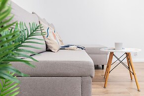 Apartment Park de Gaulle'a by Renters